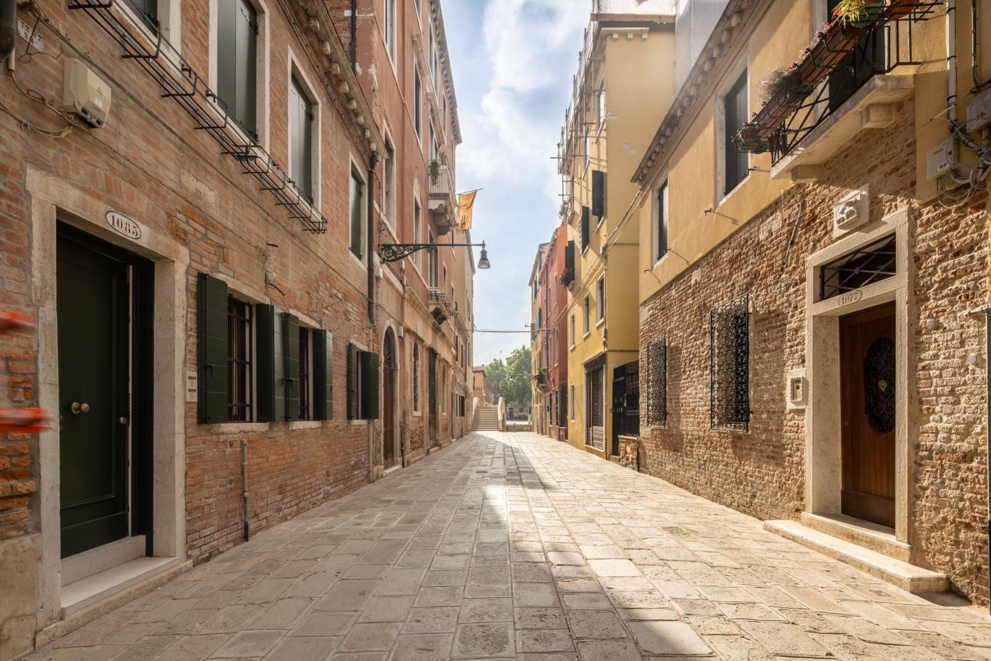 San Giacomo Dall'Orio Garden Apartment R&R Venedig Exterior foto